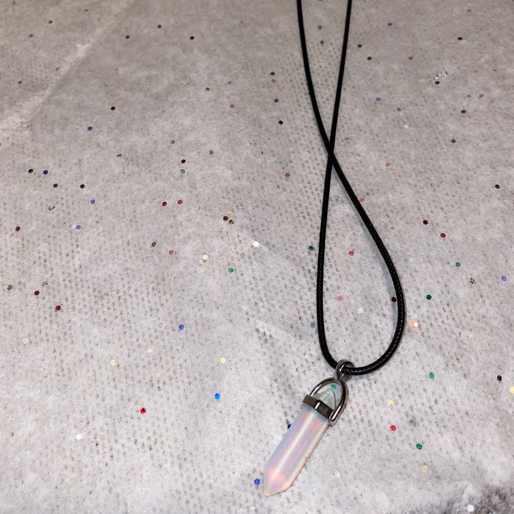 Opal crystal pendant necklace